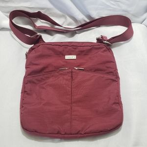 Baggallini Crossbody Bag RFID Burgandy Wine Adjustable Strap Nylon Vacation